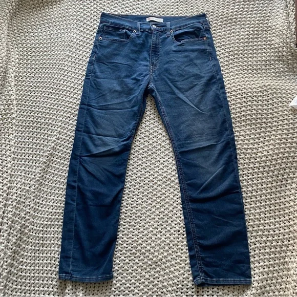 Men’s signature Levi Strauss regular taper jeans W32 L30 - Picture 1 of 7